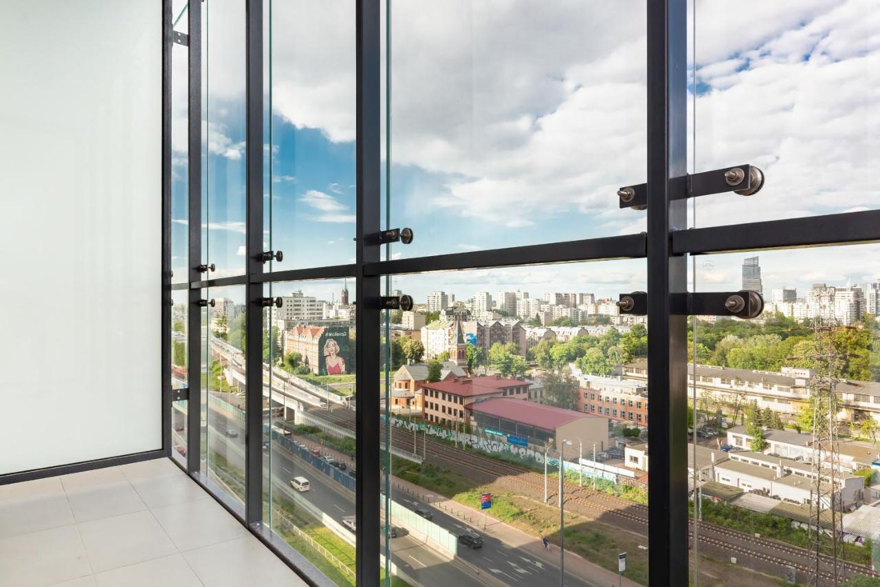 Apartment With Parking Business Center By Renters *