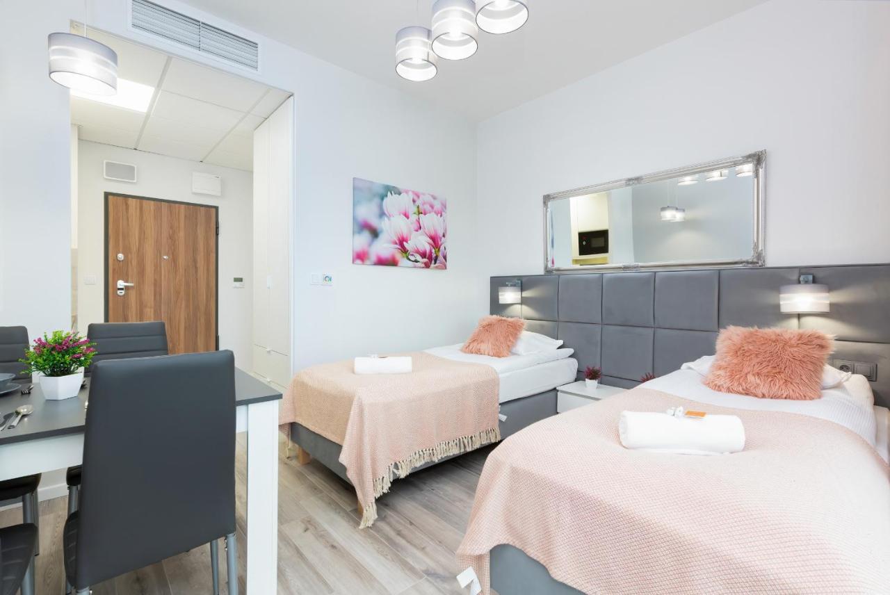 With Parking Business Center By Renters * Varšava